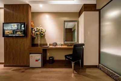 Chambre Queen — Sunflower Luxury Hotel